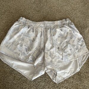 Lululemon Hotty Hot Shorts